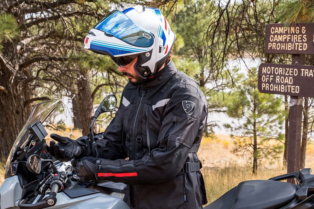 A Comprehensive Review of the Top Modular Helmets